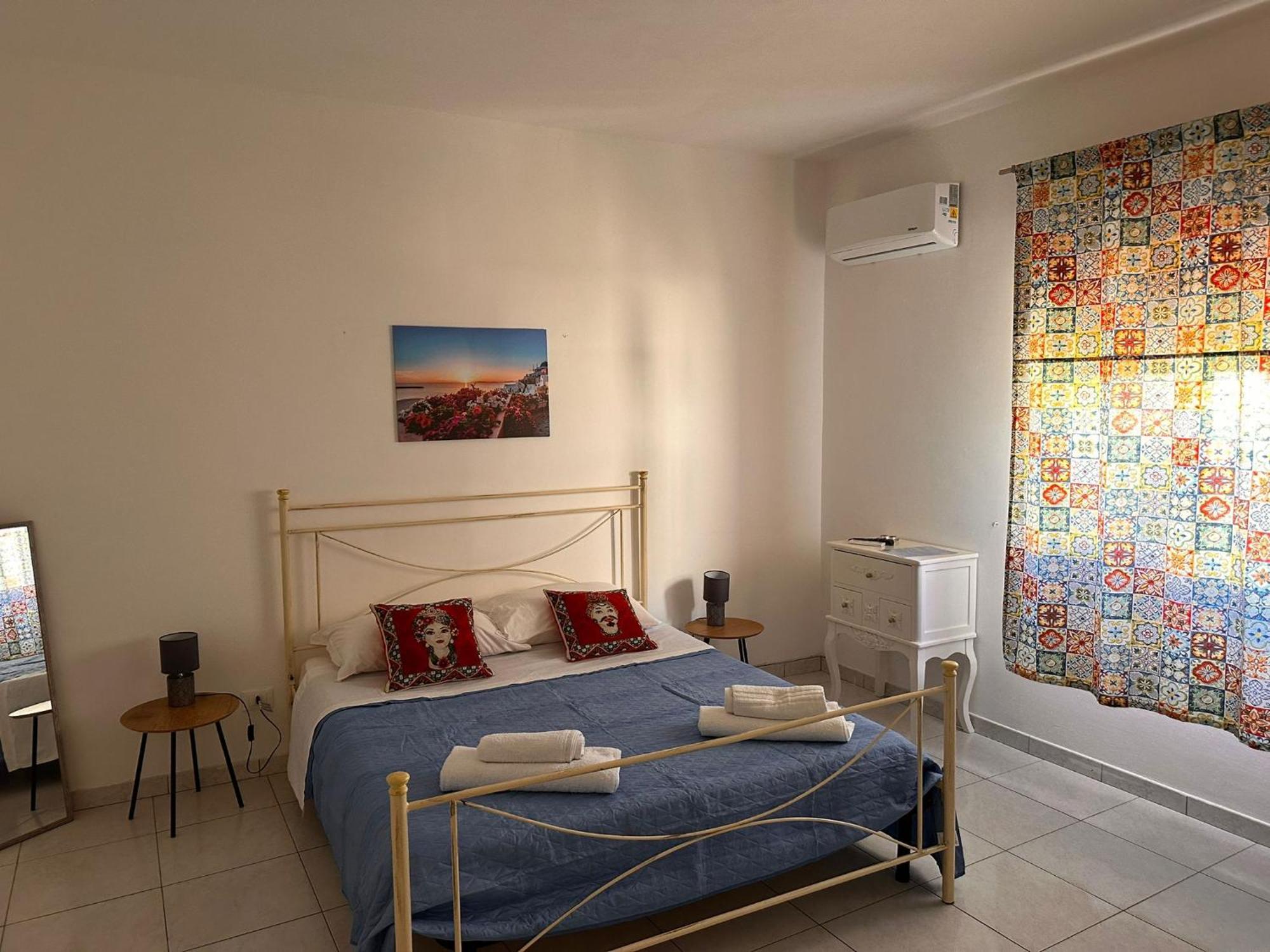 A Due Passi Dal Centro Apartman Favignana Kültér fotó